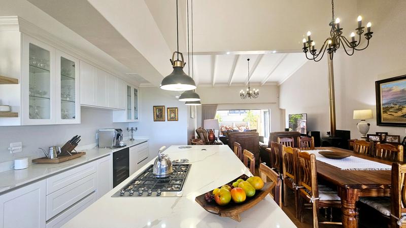 3 Bedroom Property for Sale in Dana Bay Western Cape